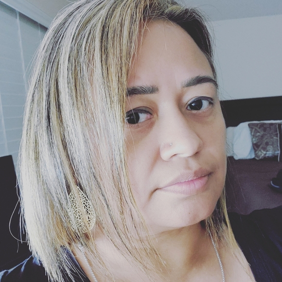 Meet your Posher, Roxanne - Picture 3 of 6